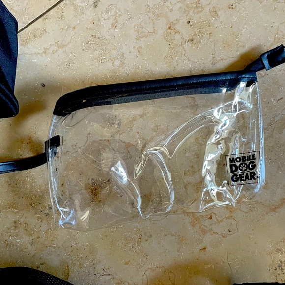 Dogssentials Tote with Food Carrier & Clear Zip Wristlet - Picture 3 of 8